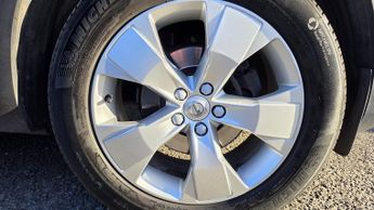 Volvo XC40 2.0 D3 Momentum Pro Auto Euro 6 (s/s) 5dr