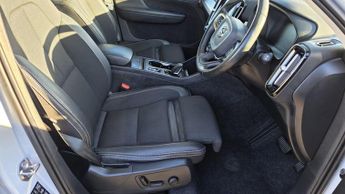 Volvo XC40 2.0 D3 Momentum Pro Auto Euro 6 (s/s) 5dr