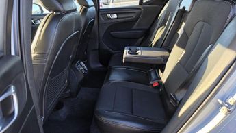 Volvo XC40 2.0 D3 Momentum Pro Auto Euro 6 (s/s) 5dr
