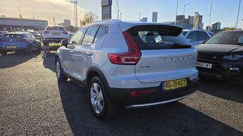 Volvo XC40 2.0 D3 Momentum Pro Auto Euro 6 (s/s) 5dr