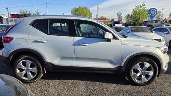 Volvo XC40 2.0 D3 Momentum Pro Auto Euro 6 (s/s) 5dr