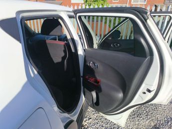 Nissan Juke 1.6 Acenta Euro 5 5dr