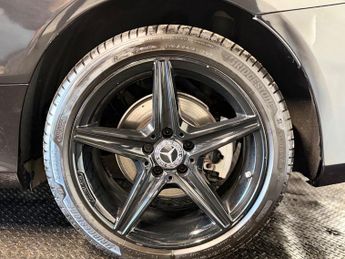 Mercedes-Benz C Class 2.0 C200 AMG Line (Premium Plus) G-Tronic+ 4MATIC Euro 6 (s/s) 2