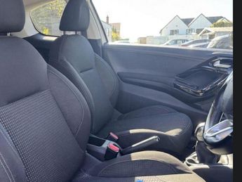 PEUGEOT 208 1.2 PureTech Allure Hatchback 3dr Petrol Manual Euro 6 (82 ps)