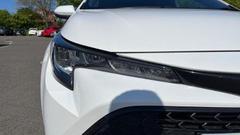 Toyota Corolla 1.8 VVT-h CVT Euro 6 (s/s) 5dr