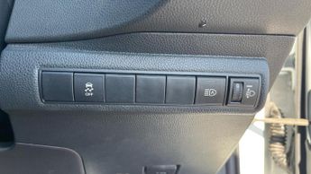 Toyota Corolla 1.8 VVT-h CVT Euro 6 (s/s) 5dr