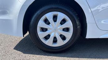 Toyota Corolla 1.8 VVT-h CVT Euro 6 (s/s) 5dr
