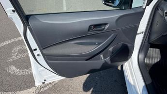 Toyota Corolla 1.8 VVT-h CVT Euro 6 (s/s) 5dr