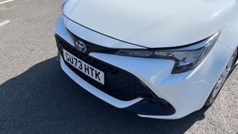 Toyota Corolla 1.8 VVT-h CVT Euro 6 (s/s) 5dr