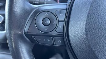 Toyota Corolla 1.8 VVT-h CVT Euro 6 (s/s) 5dr