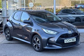 Toyota Yaris 1.5 VVT-h Design E-CVT Euro 6 (s/s) 5dr