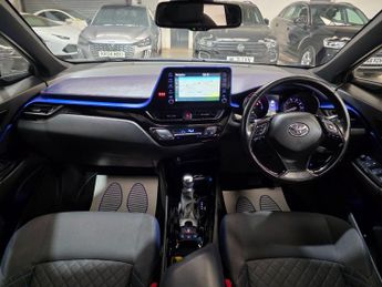 Toyota C-HR 2.0 VVT-h Dynamic CVT Euro 6 (s/s) 5dr