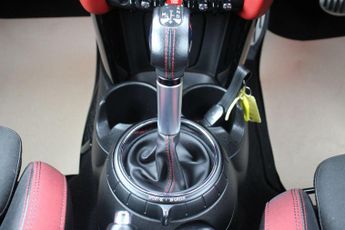 MINI Hatch 2.0 John Cooper Works Auto Euro 6 (s/s) 3dr