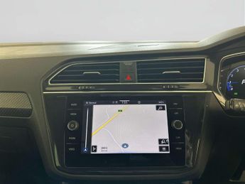 Volkswagen Tiguan 1.5 TSI R-Line SUV 5dr Petrol DSG Euro 6 (s/s) (150 ps)