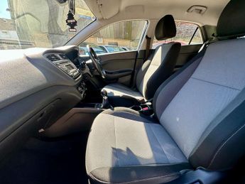 Hyundai i20 1.2 SE Euro 6 5dr