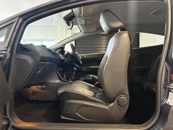 Ford Fiesta 1.0T EcoBoost Zetec S Euro 5 (s/s) 3dr