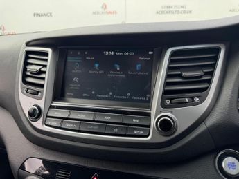 Hyundai TUCSON 2.0 CRDi Premium SE Auto 4WD Euro 6 5dr