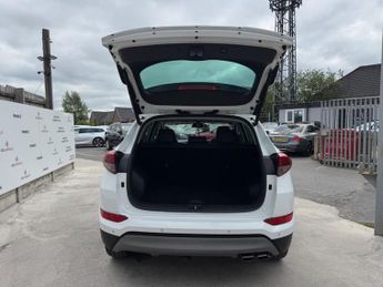 Hyundai TUCSON 2.0 CRDi Premium SE Auto 4WD Euro 6 5dr