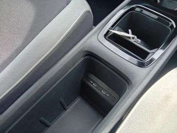 Volkswagen ID.3 Pro Performance 58kWh Family Auto 5dr