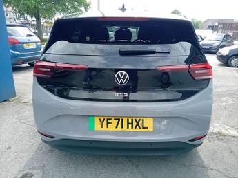 Volkswagen ID.3 Pro Performance 58kWh Family Auto 5dr