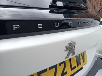 Peugeot E-2008 50kWh Active Premium + Auto 5dr (7kW Charger)