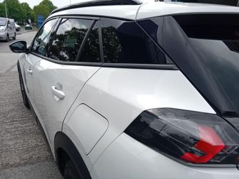 Peugeot E-2008 50kWh Active Premium + Auto 5dr (7kW Charger)