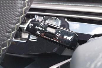 Peugeot E-3008 73kWh GT SUV 5dr Electric Auto (210 ps)