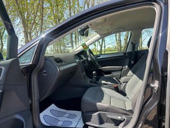 Volkswagen Golf 1.6 TDI BlueMotion Tech Match Edition Euro 6 (s/s) 5dr