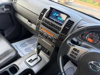 Nissan Pathfinder 2.5 TD Mammoth Sports Adventure 5dr