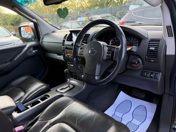 Nissan Pathfinder 2.5 TD Mammoth Sports Adventure 5dr