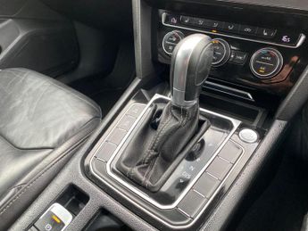 Volkswagen Arteon 2.0 TSI R-Line Fastback DSG Euro 6 (s/s) 5dr