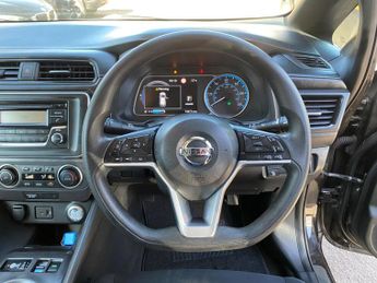Nissan Leaf 40kWh Visia Auto 5dr