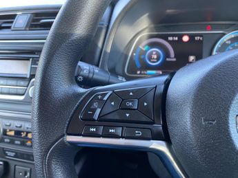 Nissan Leaf 40kWh Visia Auto 5dr