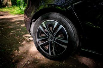 Mercedes-Benz A Class 1.3 A180h MHEV Sport (Executive) 7G-DCT Euro 6 (s/s) 5dr