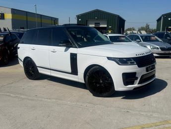 Land Rover Range Rover 3.0 SD V6 Vogue Auto 4WD Euro 6 (s/s) 5dr