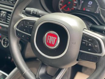 Fiat Tipo 1.6 MultiJetII Lounge DDCT Euro 6 (s/s) 5dr