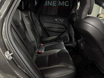 Volvo XC60 2.0 B5 MHEV R-Design Auto Euro 6 (s/s) 5dr
