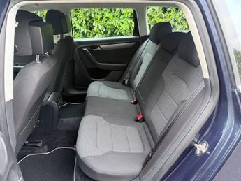 Volkswagen Passat 2.0 TDI BlueMotion Tech SE DSG Euro 5 (s/s) 5dr