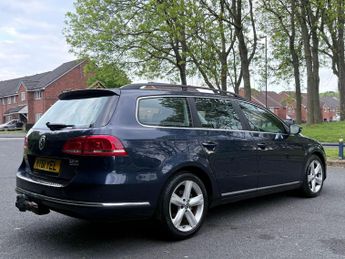 Volkswagen Passat 2.0 TDI BlueMotion Tech SE DSG Euro 5 (s/s) 5dr