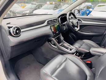 MG MG ZS 1.0 T-GDI Exclusive Auto Euro 6 5dr