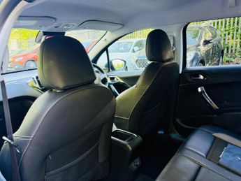 Peugeot 2008 1.2 PureTech Allure EAT Euro 6 (s/s) 5dr