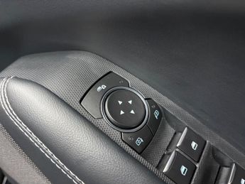 Ford Mustang Mach-E Standard Range 70kWh 5dr