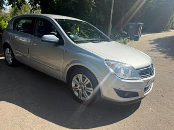 Vauxhall Astra 1.8i 16v Elite 5dr