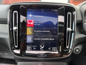 Volvo XC40 2.0 D4 R-Design Pro Auto AWD Euro 6 (s/s) 5dr