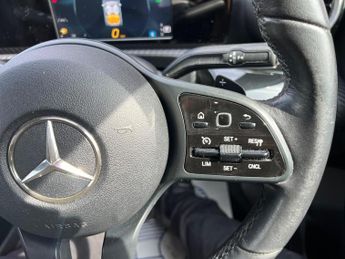 Mercedes-Benz A Class 1.5 A180d SE 7G-DCT Euro 6 (s/s) 5dr