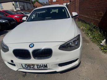 BMW 1 Series 2.0 120d SE Auto Euro 5 (s/s) 5dr