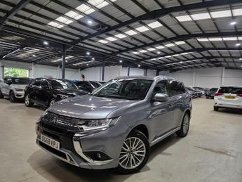 Mitsubishi Outlander 2.4h TwinMotor 13.8kWh Juro CVT 4WD Euro 6 (s/s) 5dr