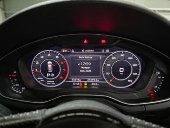 Audi A4 Avant 2.0 TFSI Black Edition S Tronic Euro 6 (s/s) 5dr