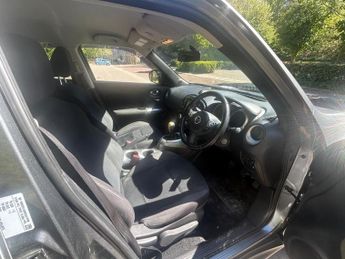 Nissan Juke 1.6 Acenta Premium Euro 5 (s/s) 5dr