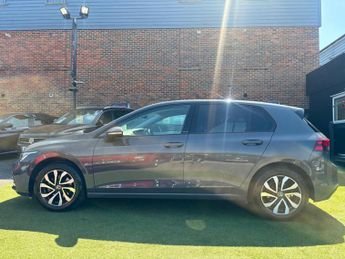 Volkswagen Golf 1.5 eTSI MHEV Active DSG Euro 6 (s/s) 5dr